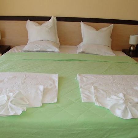 Aparthotel Ruby Sunny Beach Exterior photo